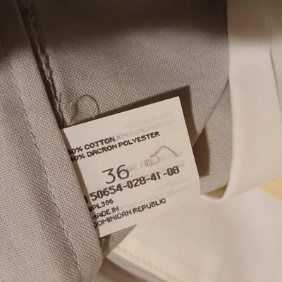 Men's clothes - Wrangler jeans, a t-shirt, and a few pairs of shorts - see pics for sizes