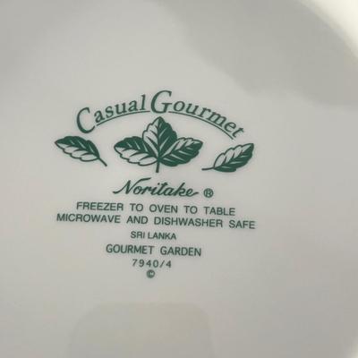 Noritake ‘Casual Gourmet’ 12+ Person Dinnerware (G-RG)