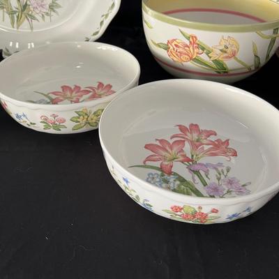 Noritake ‘Casual Gourmet’ 12+ Person Dinnerware (G-RG)