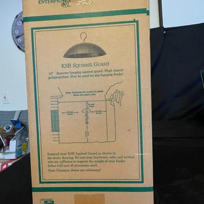 NEW INDOOR/OUTDOOR LEAF FOUNTAIN AND NEW SQUIRREL GUARD BIRD FEEDER