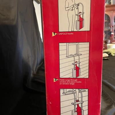 NEW FIRST ALERT FIRE ESCAPE LADDER