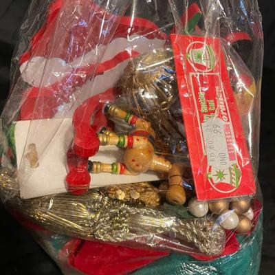 GRAB BAGS OF CHRISTMAS ITEMS