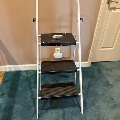 Two & Three Step Folding Step Stools (LR-MG)