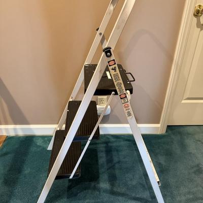 Two & Three Step Folding Step Stools (LR-MG)