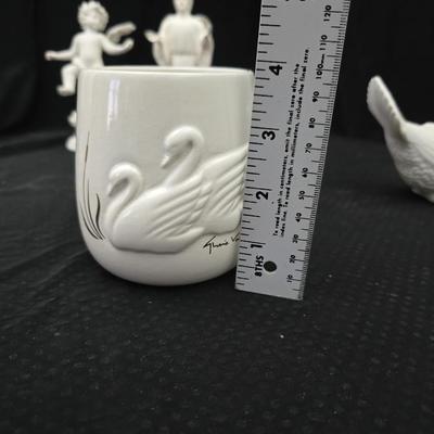 Angel Moroni from Old Roberts Ministry = Objects d' art "Fall" Intaglio Angel figure -Porcelain Dove bird and a swan vase...
