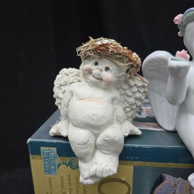 New in box Classic Treasures Musical Animated Carousel music box with a collection of angels