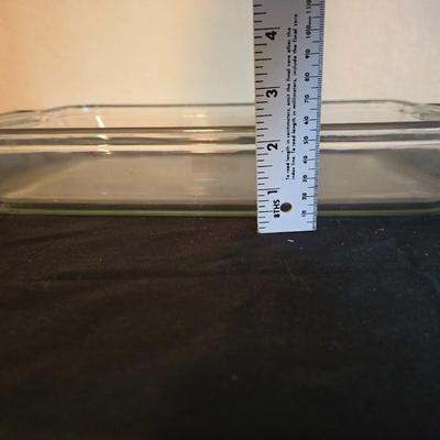 Pyrex / Anchor hocking Clear Glass & aluminum baking pans with vintage cookie cutters