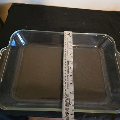 Pyrex / Anchor hocking Clear Glass & aluminum baking pans with vintage cookie cutters