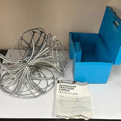 Sale Photo Thumbnail #221: Lightly used, in very good clean condition. Fits many different tire sizes, see photo on storage box.