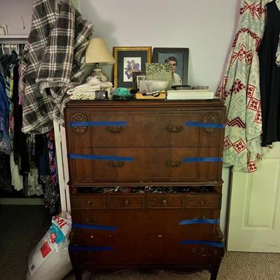 Sale Photo Thumbnail #17