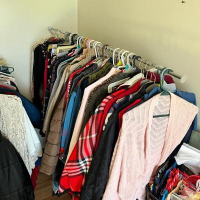 Sale Photo Thumbnail #25