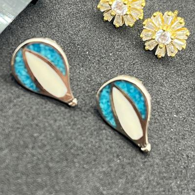 Sale Photo Thumbnail #422