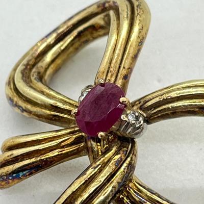 LOT 42: 14K Yellow Gold Ruby and Diamond Pendant - 6.4 GTW
