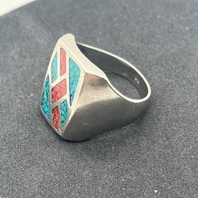 LOT 50: Sterling Silver Southwest Turquoise and Coral Rings - 19.5 GTW