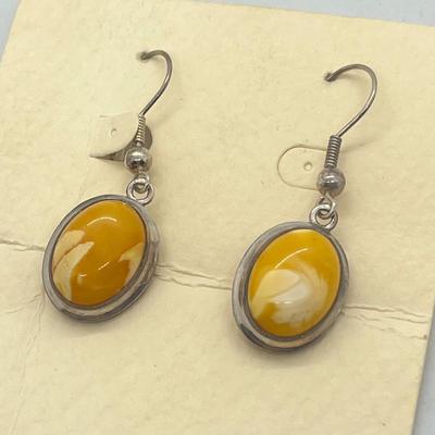 LOT 53: Sterling Silver Amber Earrings, Pendant and 7" Bracelet - 19.5 GTW