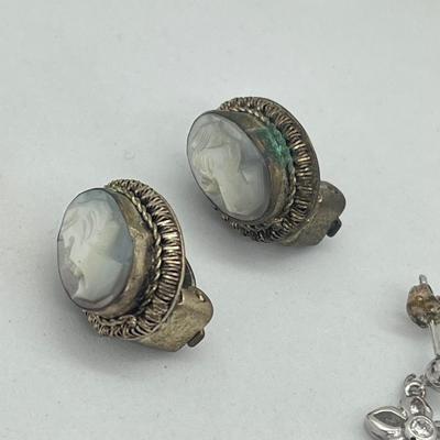 LOT 59: Vintage Earring Collection