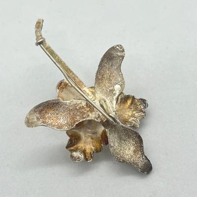 LOT 63: Antique/Vintage Pin Collection