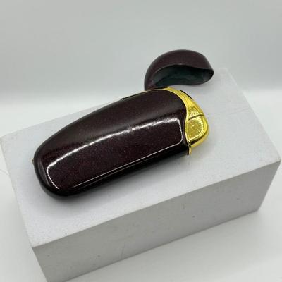 LOT 109: Vintage Lighters: Taper Pipe made in Japan & Unmarked