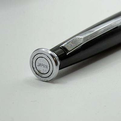 LOT 109: Vintage Lighters: Taper Pipe made in Japan & Unmarked