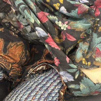 LOT 113: Signed 1990 Little Souls Opal