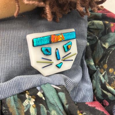 LOT 113: Signed 1990 Little Souls Opal