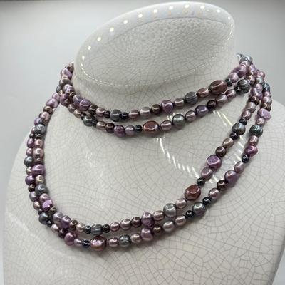 LOT 114: 70” Freshwater Pearl Strand