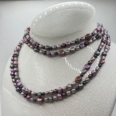 LOT 114: 70” Freshwater Pearl Strand