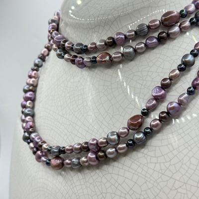 LOT 114: 70” Freshwater Pearl Strand