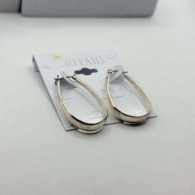 LOT 119: Trifari Earrings, Cameo Earrings & Matching Bracelet & More