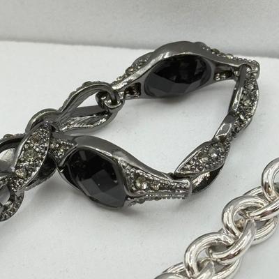 LOT 170: Silvertone Jewelry: Monet, Napier & More