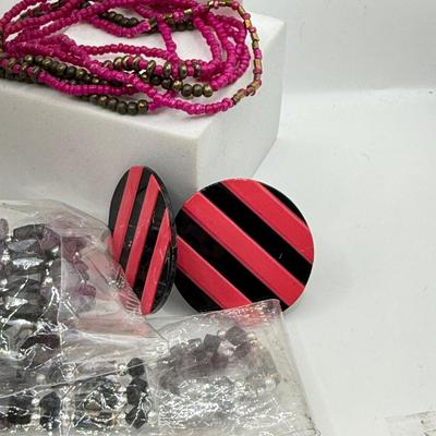 LOT 182: Fun & Funky Jewelry: Magnetic Bracelets, Earrings & More