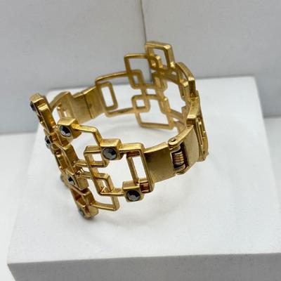 LOT 183: Collection of Goldtone Bracelets