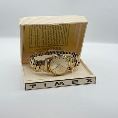 LOT 206: Vintage Timex Watch in Original Case