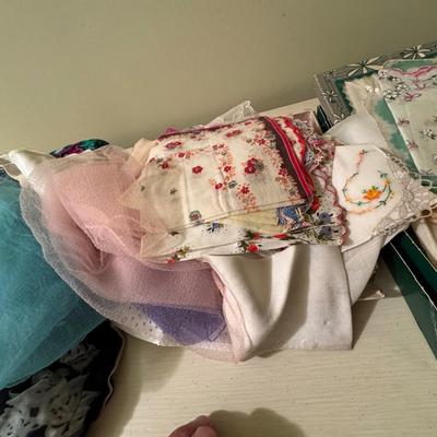 Vintage Ladies Scarves & Hankies