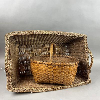 L395 Primitive Oak Split Gathering Basket and Wicker Wash Basket