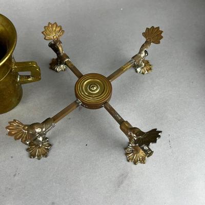 K391 Solid Brass Mortar & Pedestal With Two Footed Stands