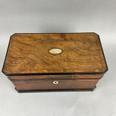 A417 Antique George III Rosewood Tea Caddy Box