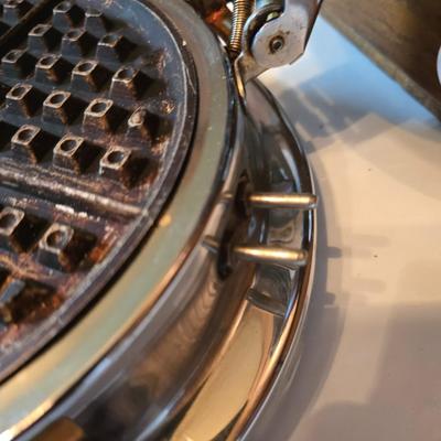 Vintage Dominion Electric waffle iron and a Circulon electric skillet