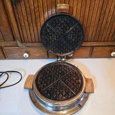 Vintage Dominion Electric waffle iron and a Circulon electric skillet