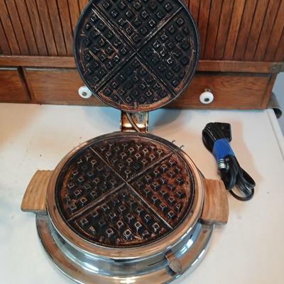 Vintage Dominion Electric waffle iron and a Circulon electric skillet