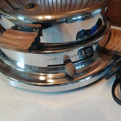 Vintage Dominion Electric waffle iron and a Circulon electric skillet