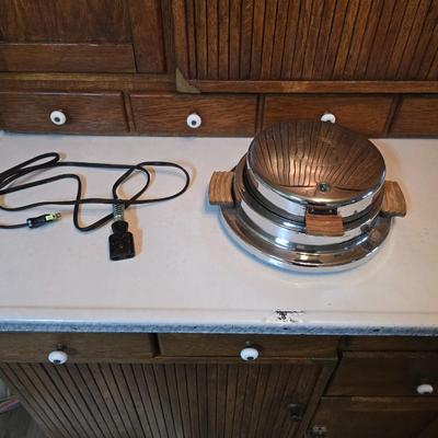 Vintage Dominion Electric waffle iron and a Circulon electric skillet