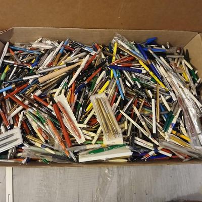 Insane pen collection - likely over 1,000 ink pens - Advertising pen collection