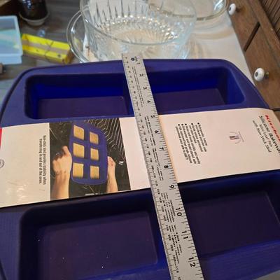 Glass bowls - New Kitchaid Silicone bakeware mini loaf pan - glass pie dishes and a glass cake pan