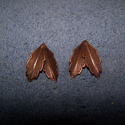 LOT 55 WONDERFUL VINTAGE MCM COPPER JEWELRY