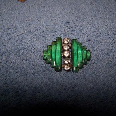 LOT 60 GRAND OLD JEWELRY