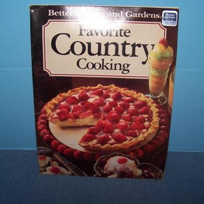 LOT 65 PILLSBURY & MORE COOKBOOKS