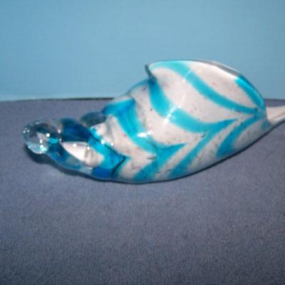 LOT 66 LOVELY CONTEMPARY ART GLASS