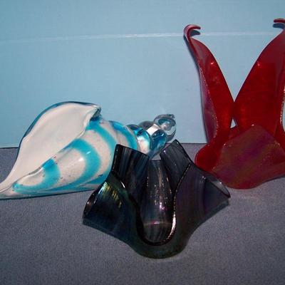 LOT 66 LOVELY CONTEMPARY ART GLASS