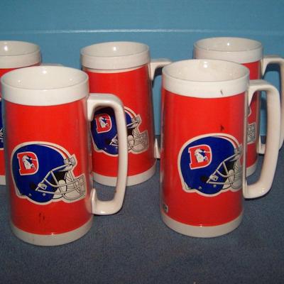 LOT 71 FAB 1970s THERM-SERV DENVER BRONCOS BEER MUGS
